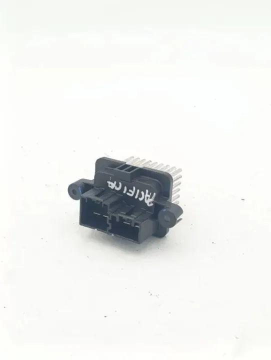 Relais de ventilateur chauffage OEM DU228001 Chrysler Pacifica image 3
