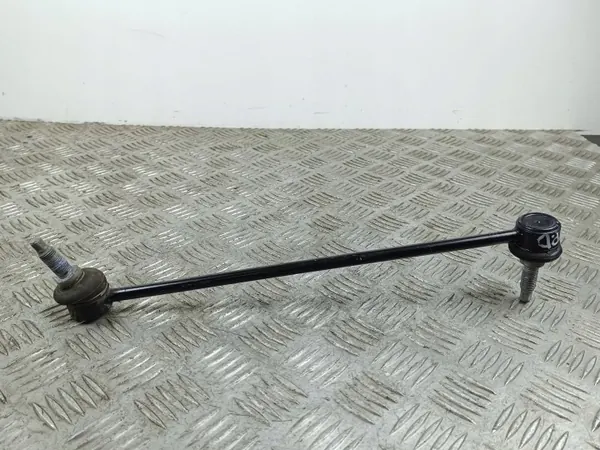 OEM FOB46711 Etutasauslinkki KIA Sorentolle image 4