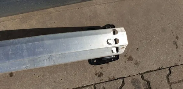 Tesla Model Y bakre stötfångarbalk OEM 1487616-00-B image 3