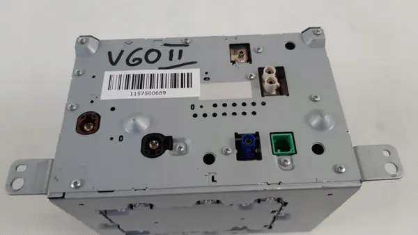 Rádio Volvo V60 II OEM P32247694AA - Usado image 6