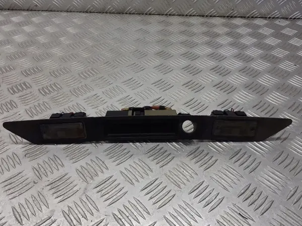 Audi A4 B6 Kofferbakdeksel Afwerking OEM 8E0807430A image 2