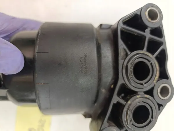 HYUNDAI ELANTRA VII Oljefilterbas 263002M000 image 5