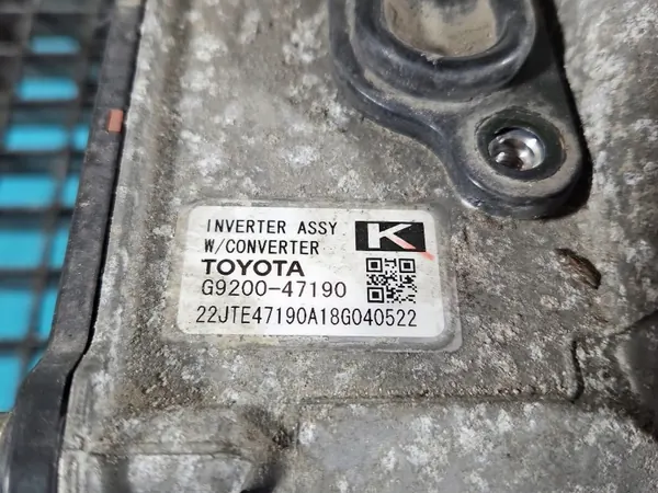 Toyota Auris II Invertteri OEM G9200-47190 image 10