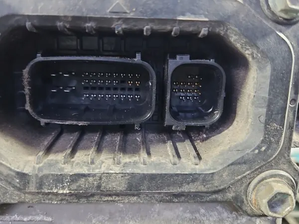 Toyota Auris II Invertteri OEM G9200-47190 image 4