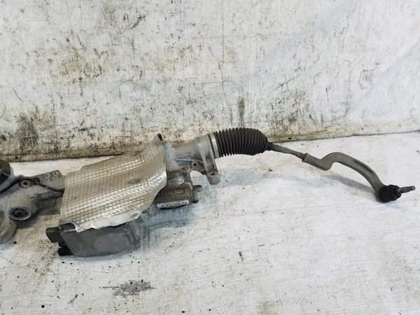 Caixa de direção Mercedes-Benz Classe A W176 1.6 B image 3