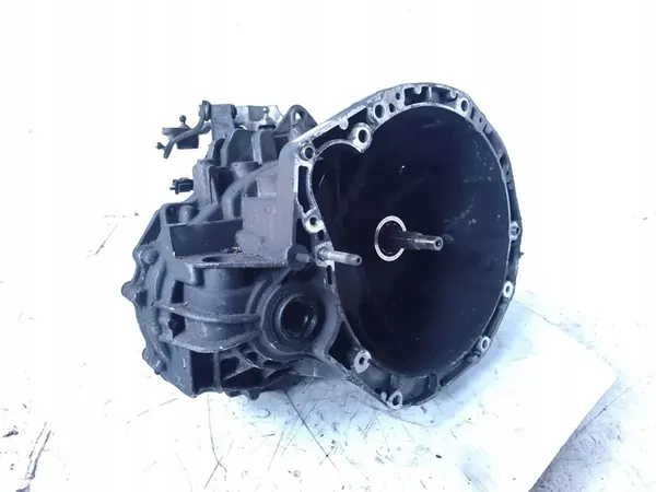 Renault Grand Scenic Manuaalivaihteisto 6-vaihdetta Diesel 1.9 dCi image 9