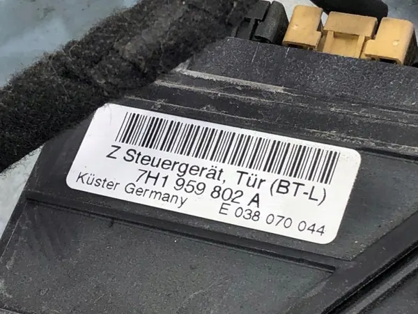 Elevador de vidro dianteiro direito VW Transporter T5 7H1959802A image 3