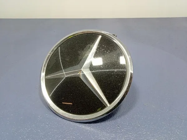 Mercedes Distronic Embleem OEM A1648880411 - Gebruikt image 3