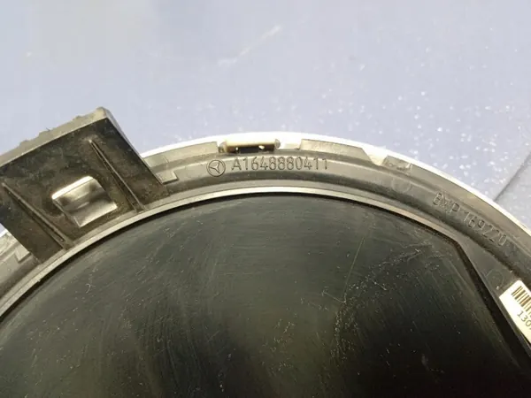 Mercedes Distronic Embleem OEM A1648880411 - Gebruikt image 5