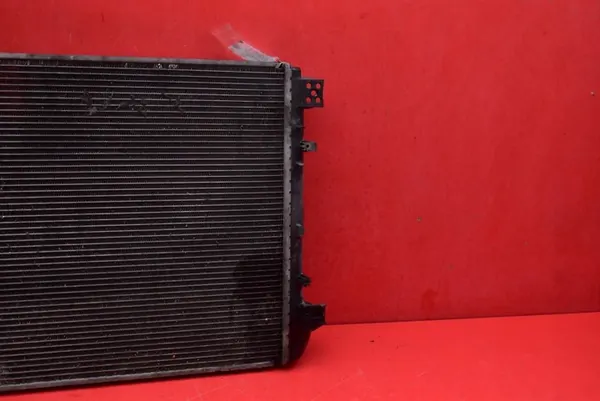 Radiador de agua Renault Master 2.5 DCI 8200406699 image 9