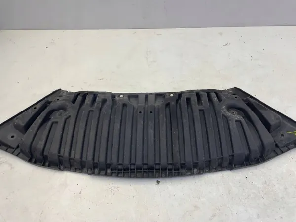 Mercedes-Benz OE A2045240230 Cache-moteur - Occasion image 4