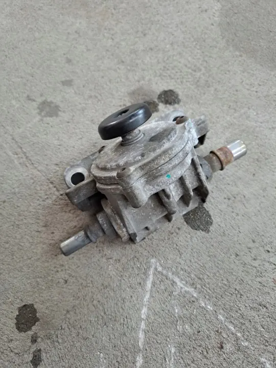 Bomba de combustible OEM FORD F-MAX CARGO - Estado usado image 2