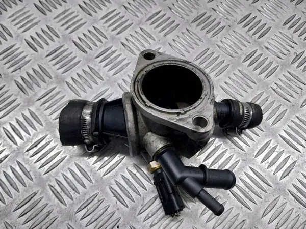 Caixa do termóstato OEM OBUDOWA TERMOSTATU Alfa Romeo 166 image 3
