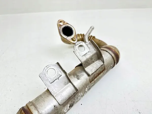 2004 Toyota Corolla E120 E130 Refroidisseur EGR MTL18446 image 3