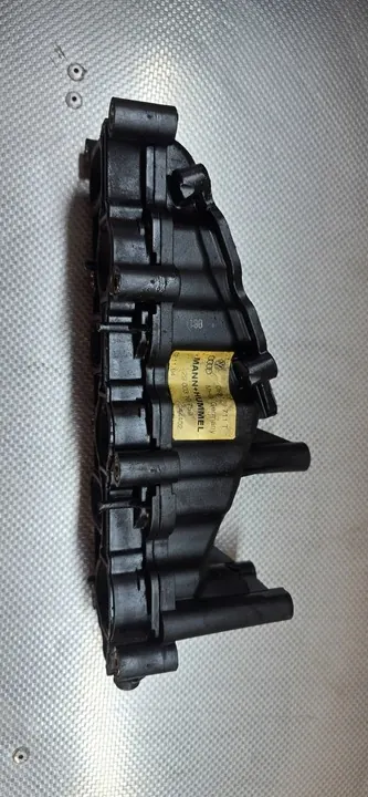 AUDI A6 C6 3.0 TDI Coletor de admissão esquerdo 059129711T image 2