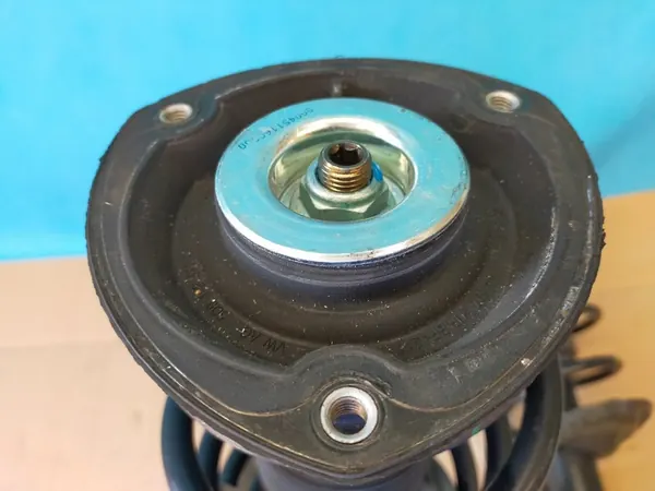 VW TIGUAN ALLSPACE 1.5 TSI Ammortizzatore Molla Anteriore 5QF413031AT image 9