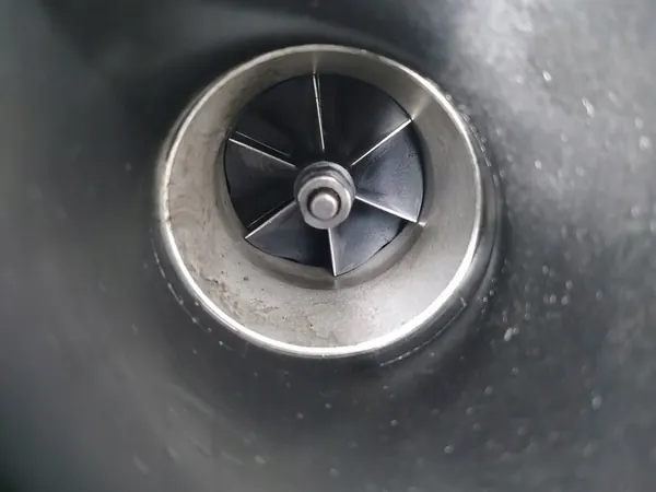 Turbo med Samling VW Passat B6 2.0 TDI image 7