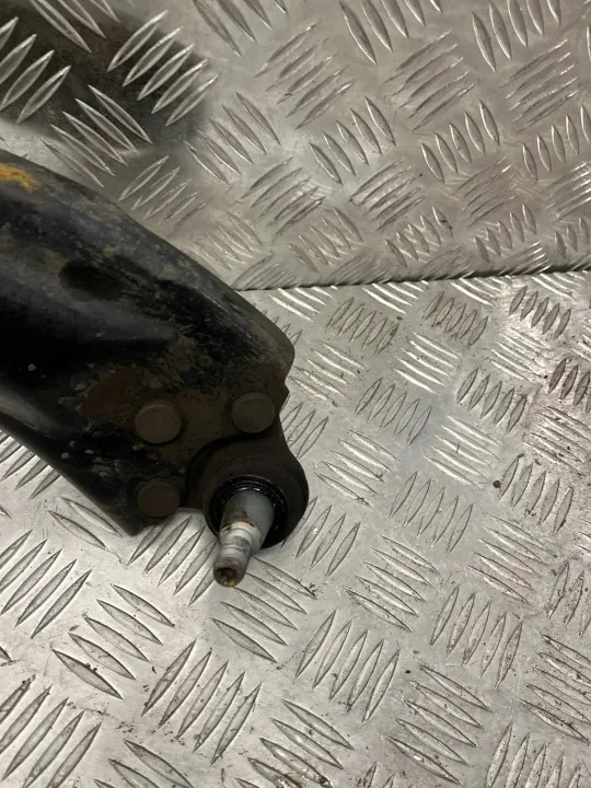 OEM 545002446R Oikea etujousi Renault Clio V:lle image 3