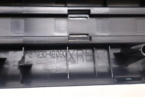 Lexus RX IV Kynnyslevyt OEM 67920-48130, 67930-48090 image 7