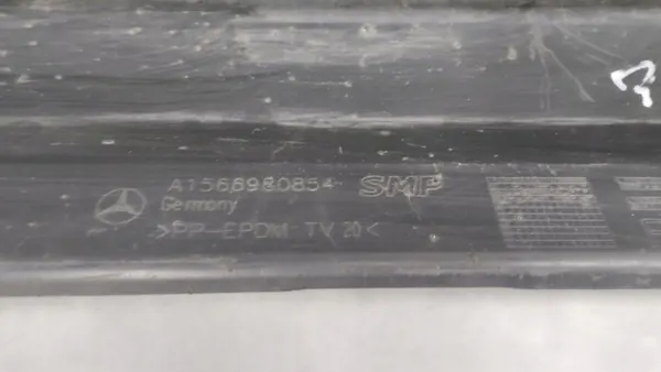 Protège-bas de seuil droit OEM A1566980854 Mercedes GLA image 10