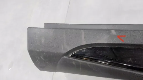 Protège-bas de seuil droit OEM A1566980854 Mercedes GLA image 7