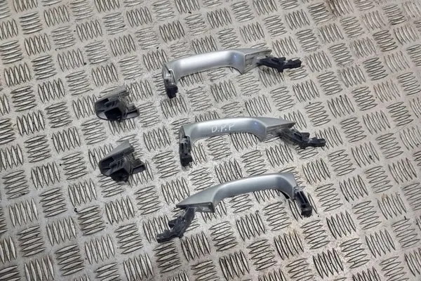 Maniglia porta sinistra MERCEDES-BENZ E (W211) A2047600270 image 3