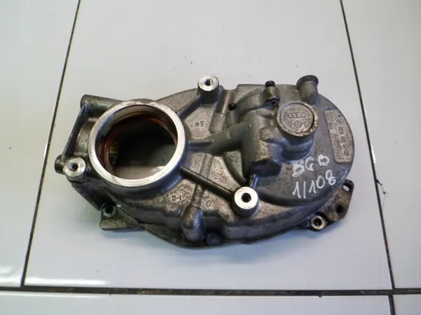 VW GOLF V 2.0TFSI BGB Vakuumpumpenskal 06F103530H image 2