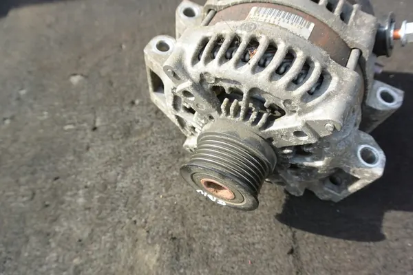 Alternador Maserati Ghibli 3.0D P04801835AB image 6