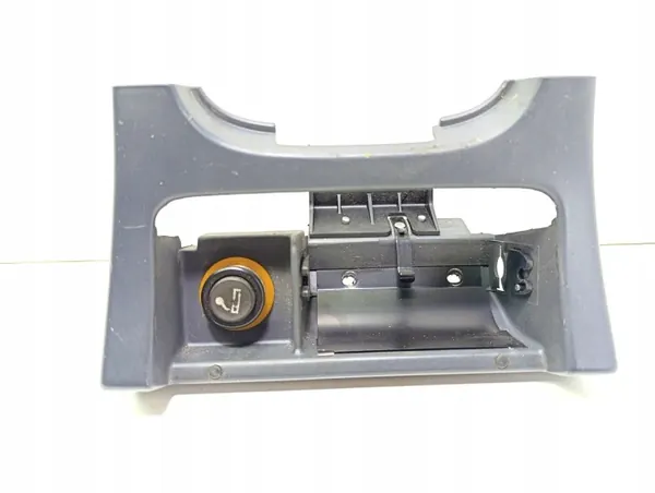 Renault OE 7700425259 dashboard aansteker image 2