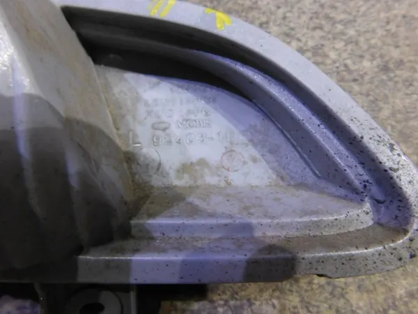 Kia Venga achter mistlamp OEM f5w4y24fy - Gebruikt image 4