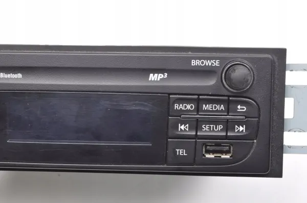 Radio MP3 USB AUX OEM 280215396R voor Renault Master IV image 3