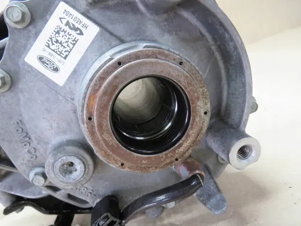 Réducteur de boîte automatique OEM EJ5P-7L486-HC pour Ford Kuga image 3