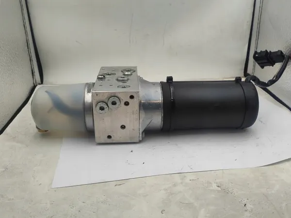 VW Caravelle T6 kattopumppu OEM 7LA959705XX image 4