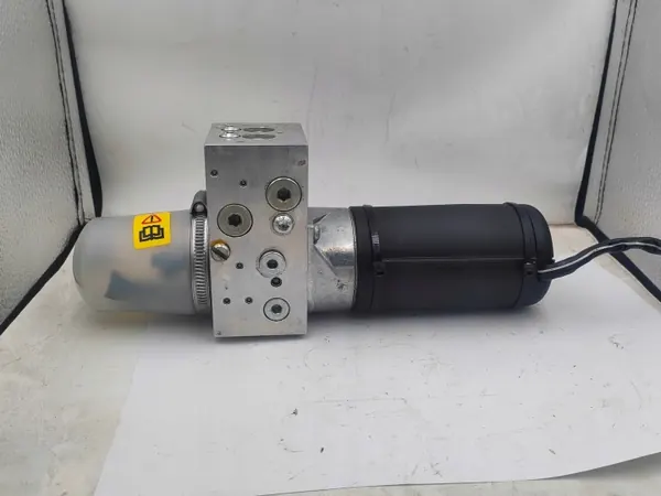VW Caravelle T6 kattopumppu OEM 7LA959705XX image 5