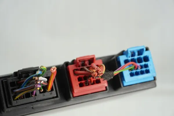 Dragkrok Modul VW Audi Skoda Seat 8K0907383D image 4