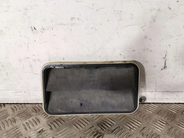 Hyundai Santa Fe Lüftungsgitter OEM FBZ12002 - Gebraucht image 2