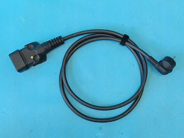 Audi Q8 E-Tron 55 kotilaturikaapeli OEM 7PP971678BH image 4