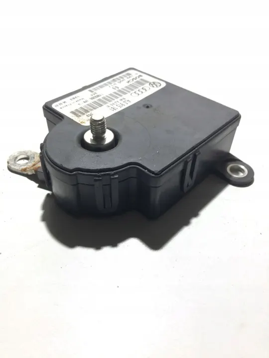 Module de contrôle batterie Audi Q7 OEM 4L0915181 image 7