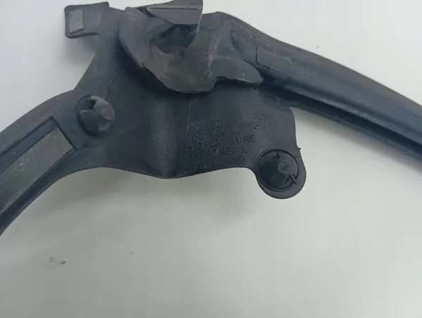 OEM 4G8837480 Voor rechter deur raamrubber Audi image 5