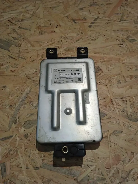 Contrôleur AdBlue OEM 2307227 pour Scania R Euro 6 - Occasion image 3