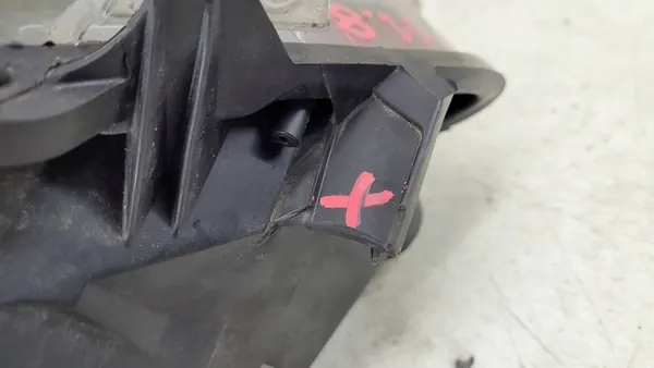 Faros izquierdo Opel Corsa D 93189365 image 9