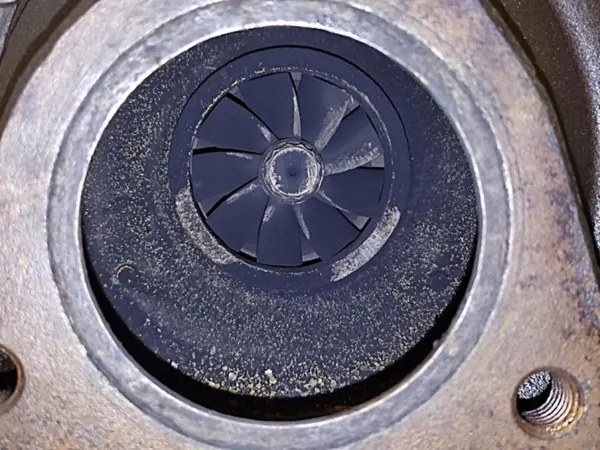 Turbo Volvo OEM 8653146 para V70 2.4 D image 6