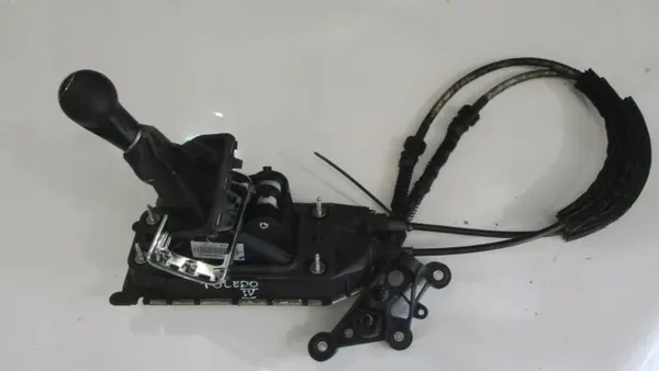 Versnellingspookmodule OEM 5JA711049A met Koppelingen image 2