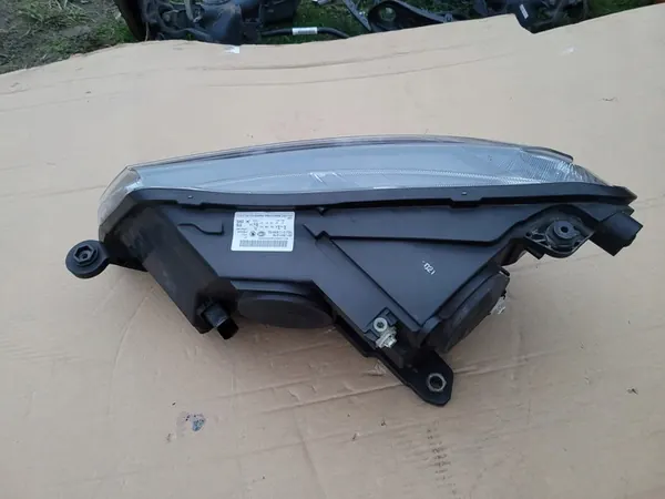 Rechtes Scheinwerfer Skoda Superb III 3V (15-19) H7 image 3