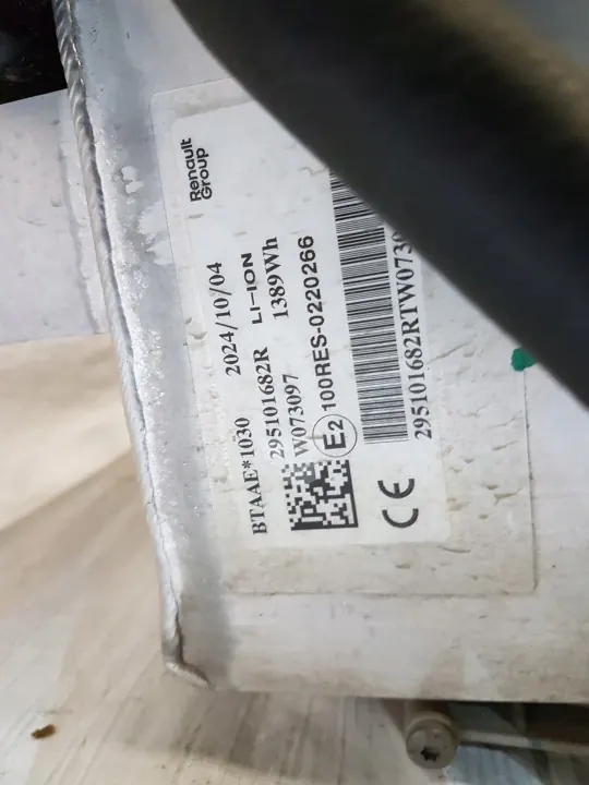 Batería Renault OE OEM 295101682R - 500Ah Usada image 4