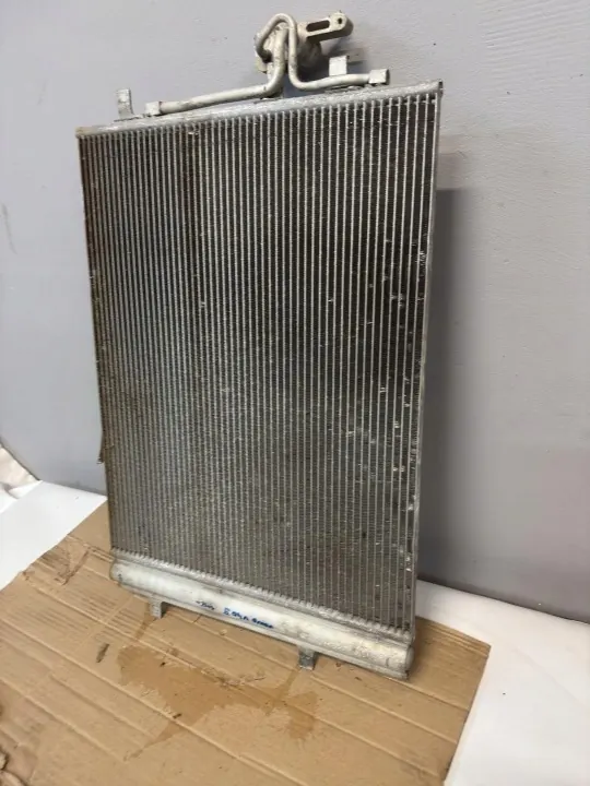 Gebruikte AC-condensor OEM 30794562 Volvo V40 2 image 6