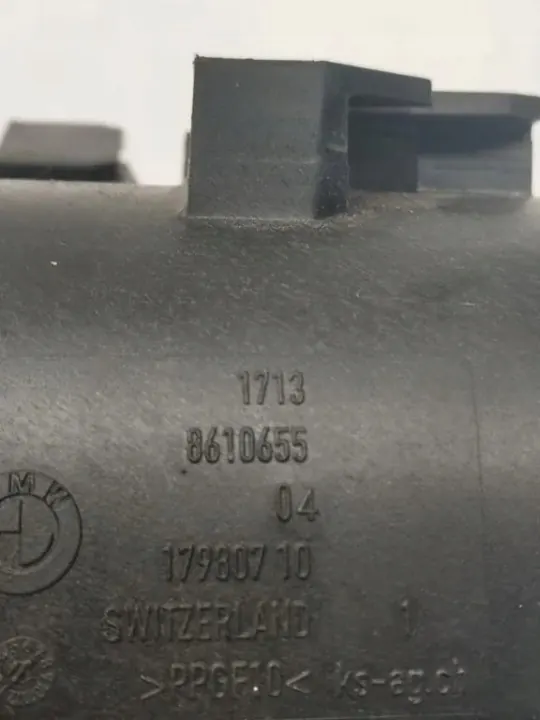 BMW G30 G31 Nivelleervloeistoftank OEM 8610655 image 3
