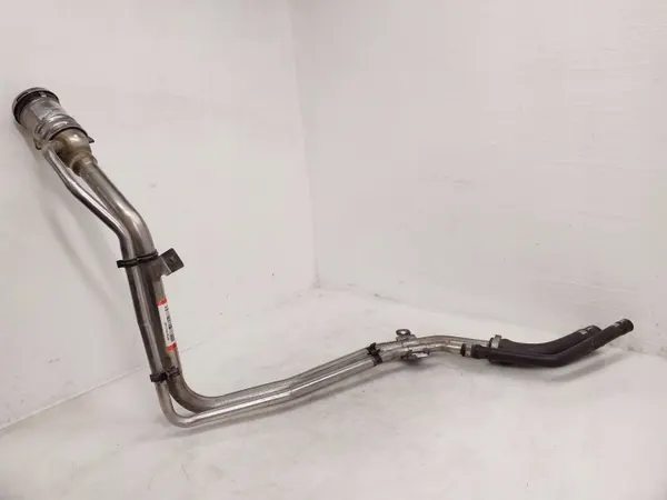 Pescoço de enchimento Ford OEM ET769032AE - Usado image 5