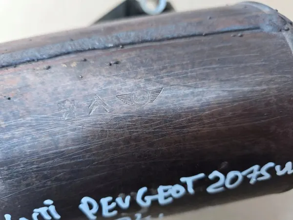 Catalisador com Coletor OEM KXX264 para Peugeot image 3