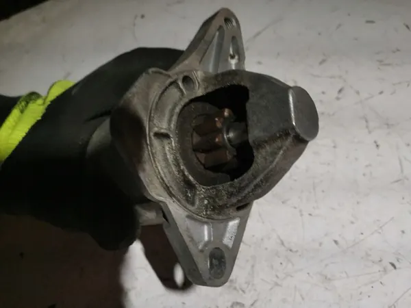 Arrancador Mazda 626 1.8 FP5018400 M000T82281 image 4